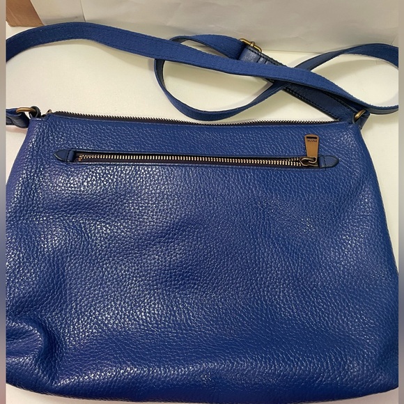 Fossil Blue Leather Crossbody Messenger Style Purse with front snap pocket - Picture 4 of 16